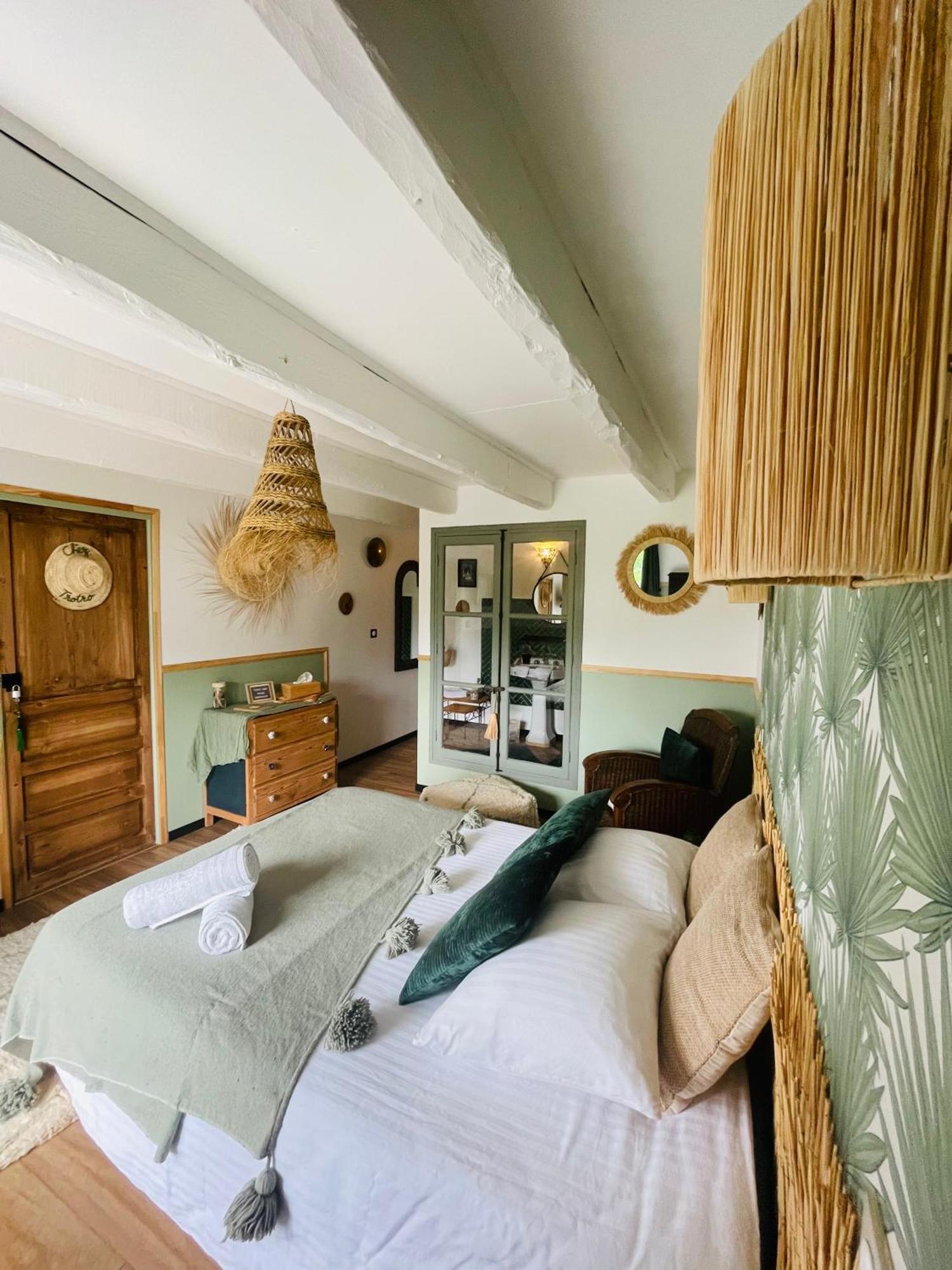 Apartmán Chez Trotro Saint-Pierre-de-Plesguen Exteriér fotografie